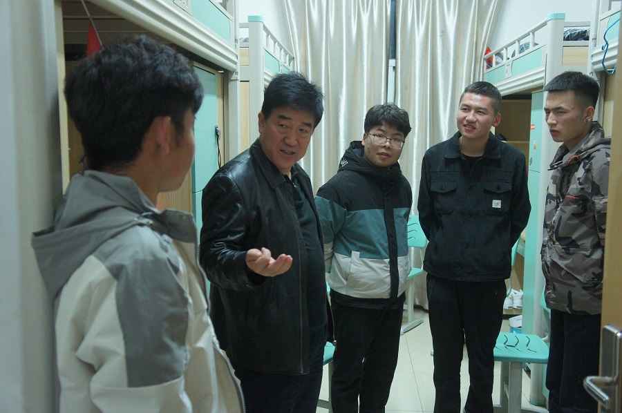 1572938490698075121.jpg 2.jpg