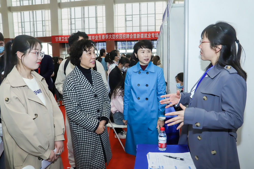 1681435590098060091.jpg 2-2023年88038威尼斯检测中心春季大型校园招聘会 (11)_调整大小.jpg