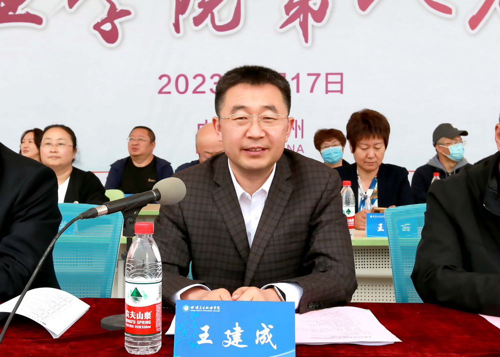 230517校运会 (67)1_调整大小.jpg