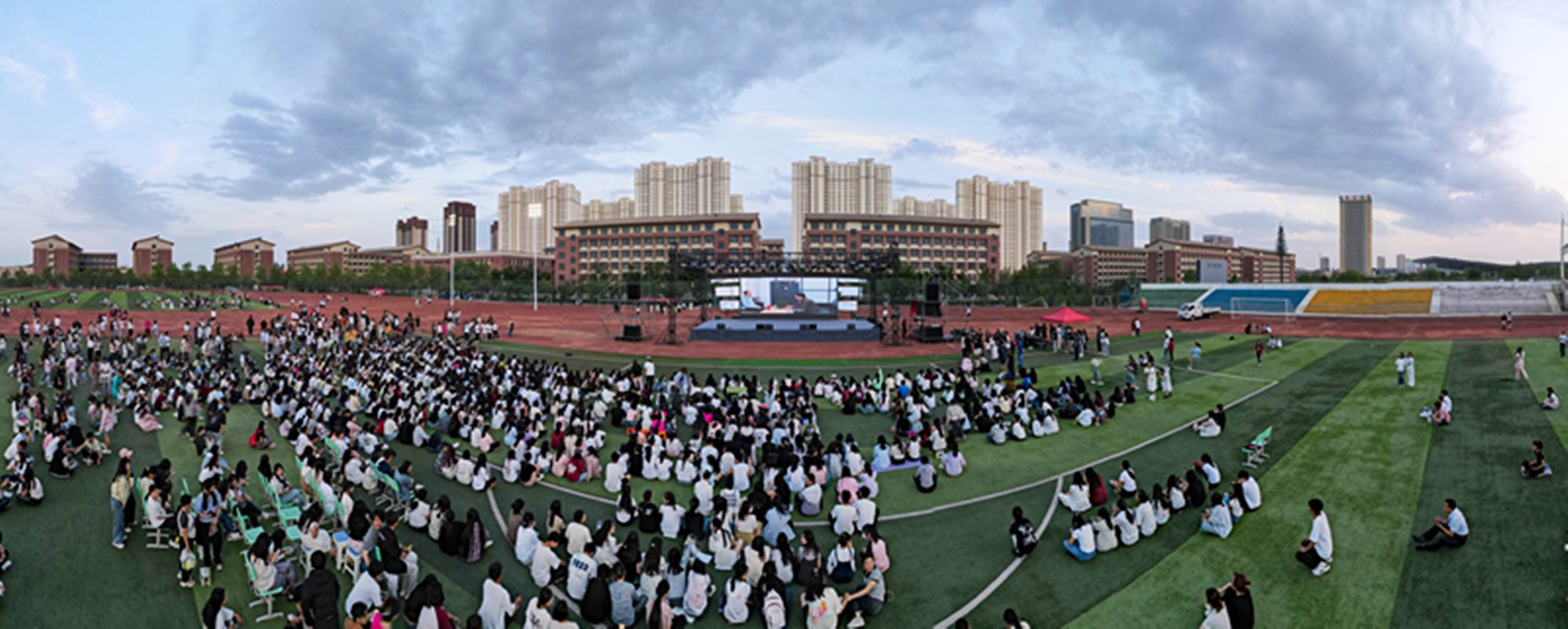 1718956355993010067.jpg 2024061902.jpg